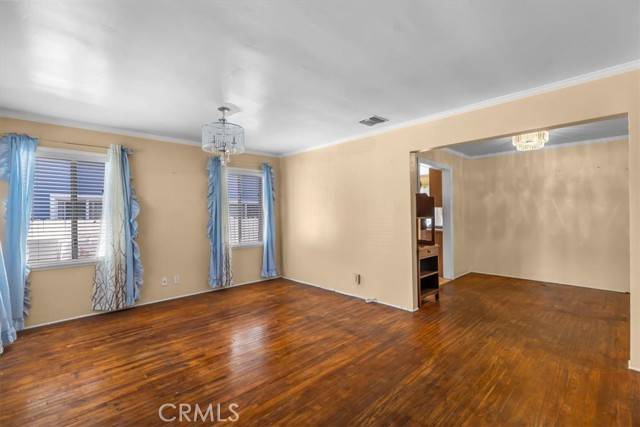 Long Beach, CA 90805,5943 Gardenia AVE