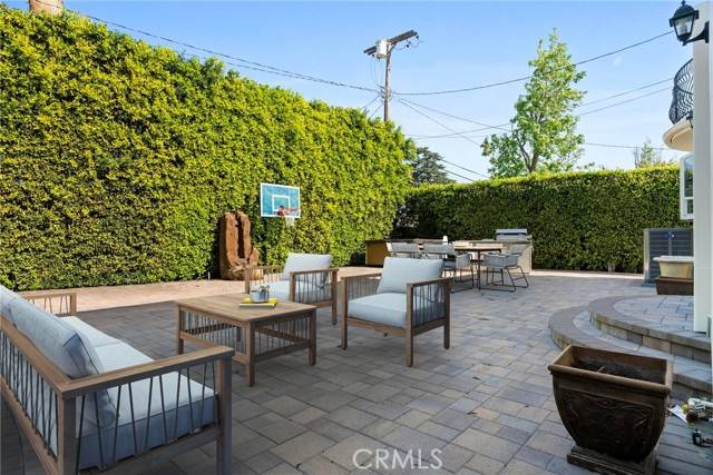 Sherman Oaks, CA 91403,4818 Lemona AVE