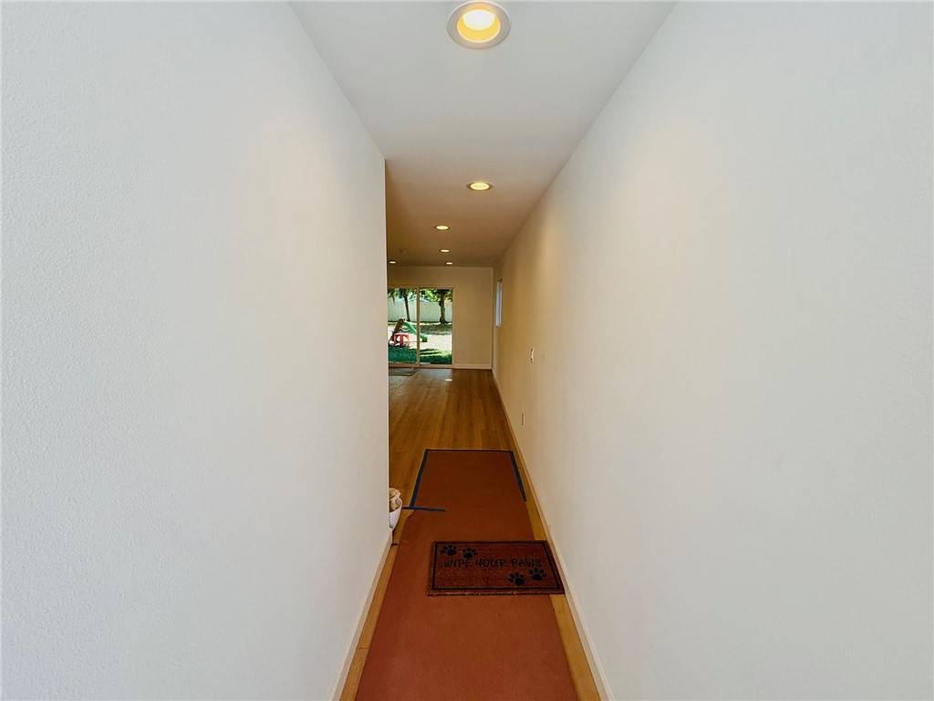 Van Nuys, CA 91405,14758 Lemay