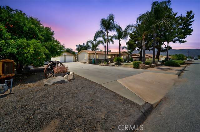 Wildomar, CA 92595,22135 Grove ST