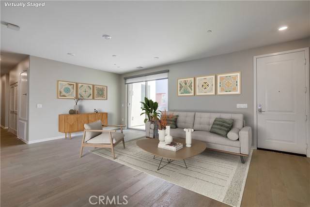 Irvine, CA 92612,120 Tribeca