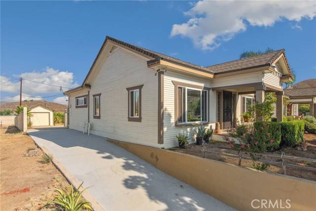 Lake Elsinore, CA 92530,509 N Main ST
