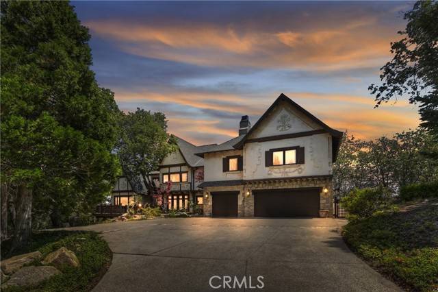 Lake Arrowhead, CA 92352,28324 Somerset LN