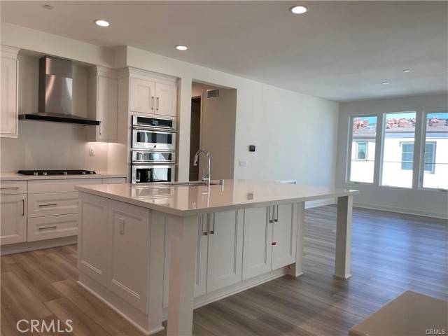 Dana Point, CA 92629,3327 Doheny WAY