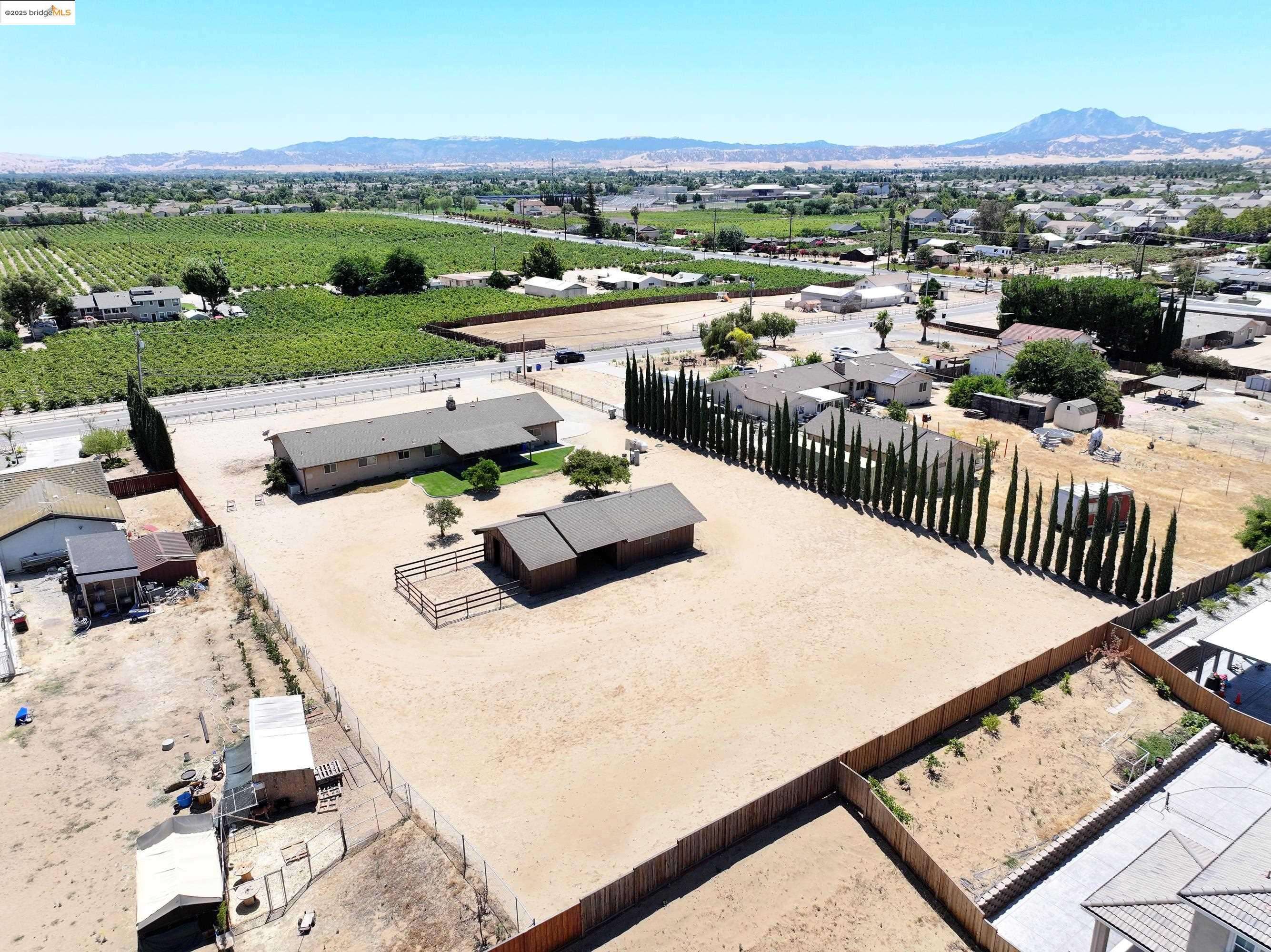 Oakley, CA 94561,918 Carpenter Rd