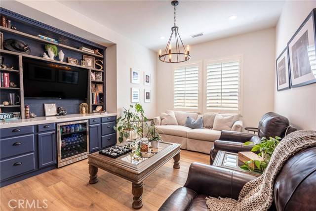 Saugus, CA 91350,19059 Bension DR