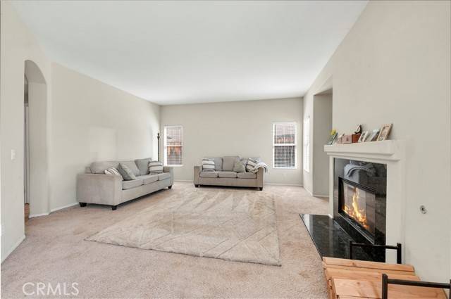 Lake Elsinore, CA 92532,7 Villa Scencero