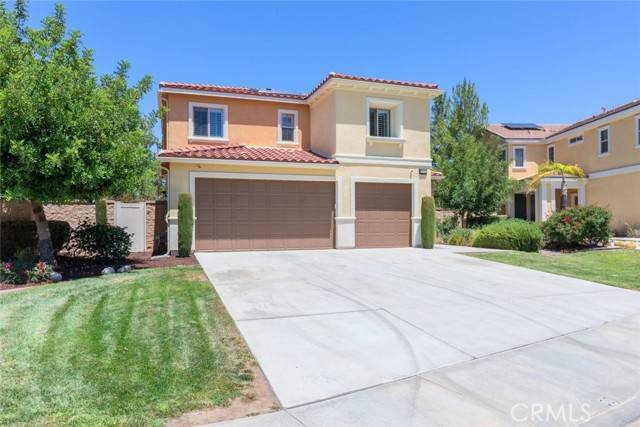 Lake Elsinore, CA 92532,36262 Pursh DR
