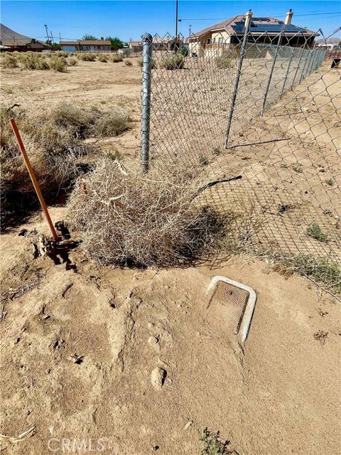 Apple Valley, CA 92307,0 Teepee RD