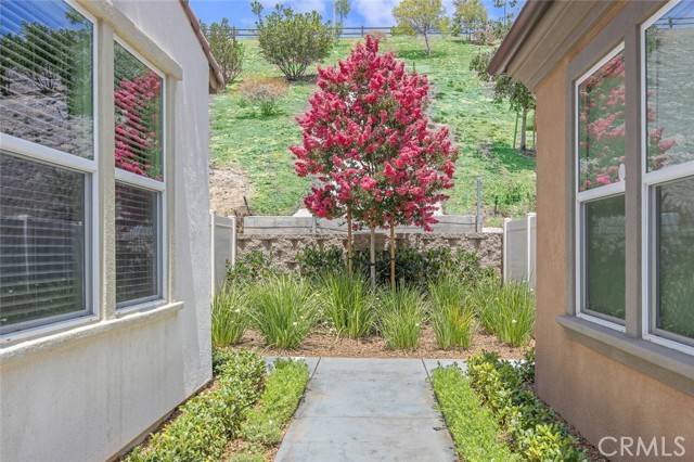 Saugus, CA 91350,20533 Martingale PL