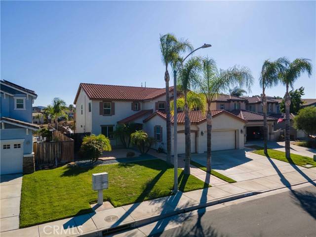 Murrieta, CA 92562,23641 Lincoln AVE