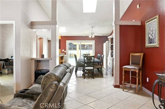 Moreno Valley, CA 92553,12579 Penske ST