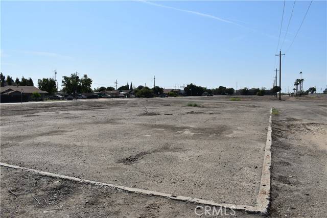 Chowchilla, CA 93610,430 Front