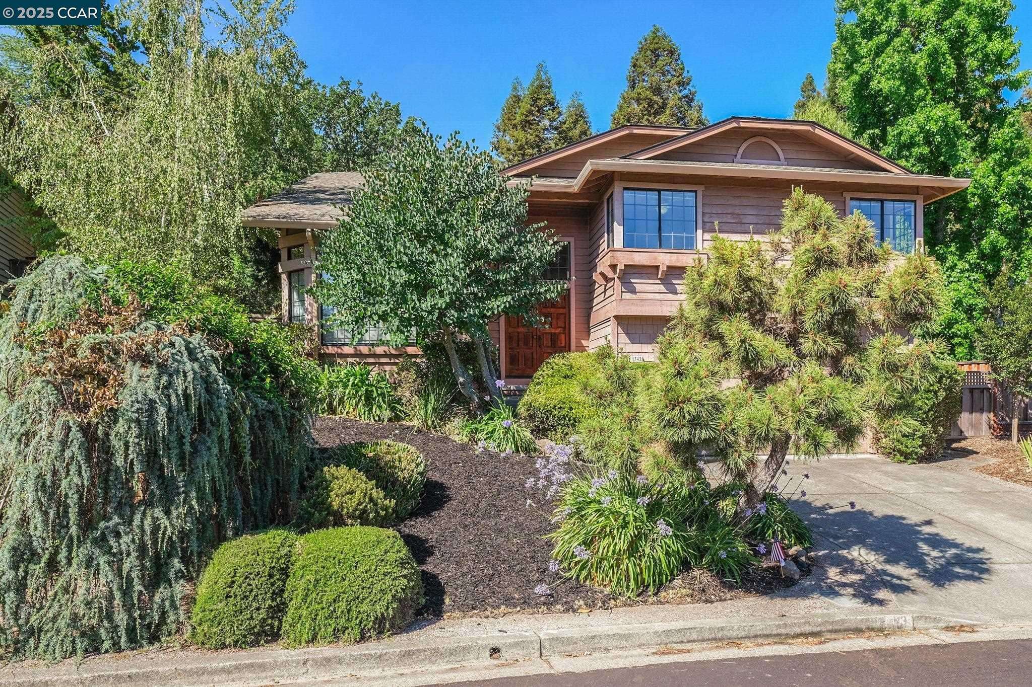 Martinez, CA 94553,1743 Jeanne Cir