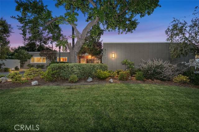 Woodland Hills, CA 91367,6207 Capistrano AVE