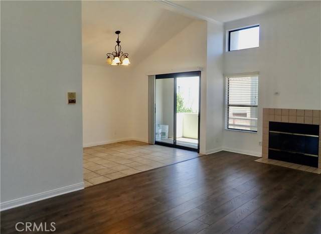 Calabasas, CA 91302,4275 Las Virgenes RD 3