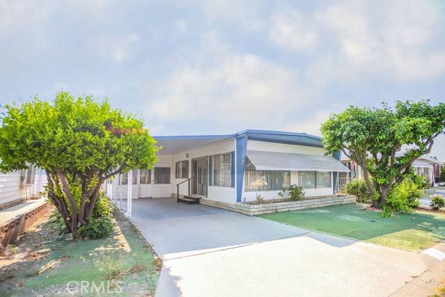 Hemet, CA 92543,120 Santa Paula