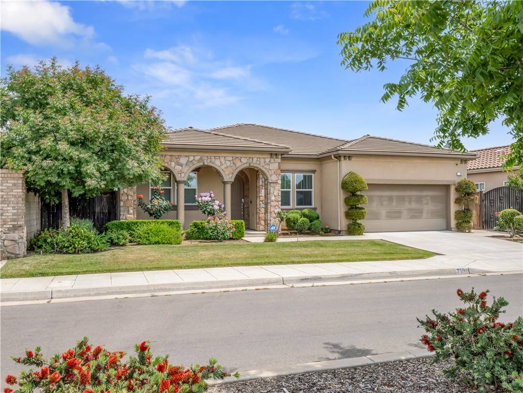 Fresno, CA 93720,7993 N Justin AVE