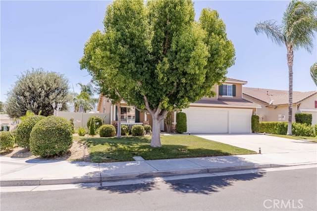 Murrieta, CA 92562,23439 Mountain Breeze DR