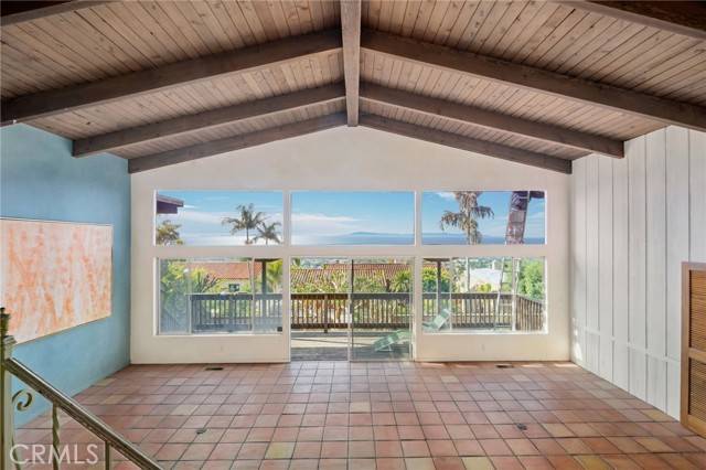 Ventura, CA 93001,1806 Sunset DR