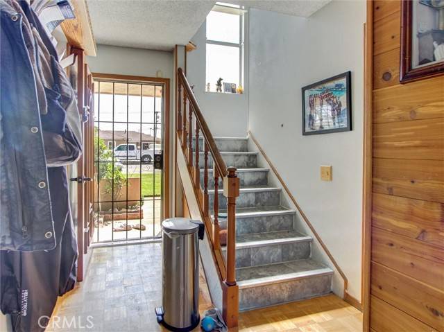 Stanton, CA 90680,10552 Royal Oak WAY