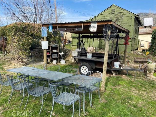 Mariposa, CA 95338,6065 State Highway 49