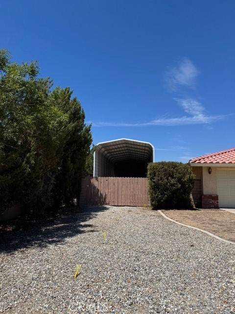 Apple Valley, CA 92307,20136 Ottawa RD