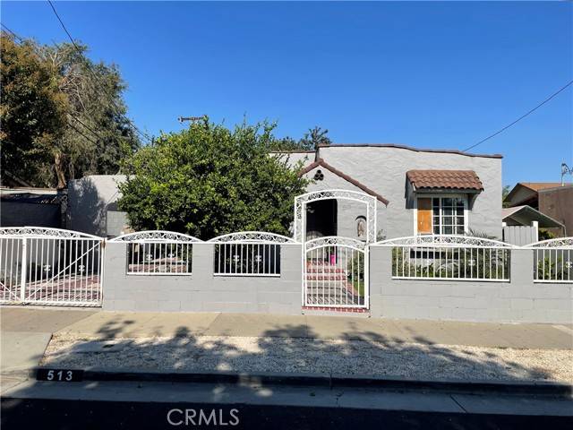 Santa Ana, CA 92703,513 S Shelton ST