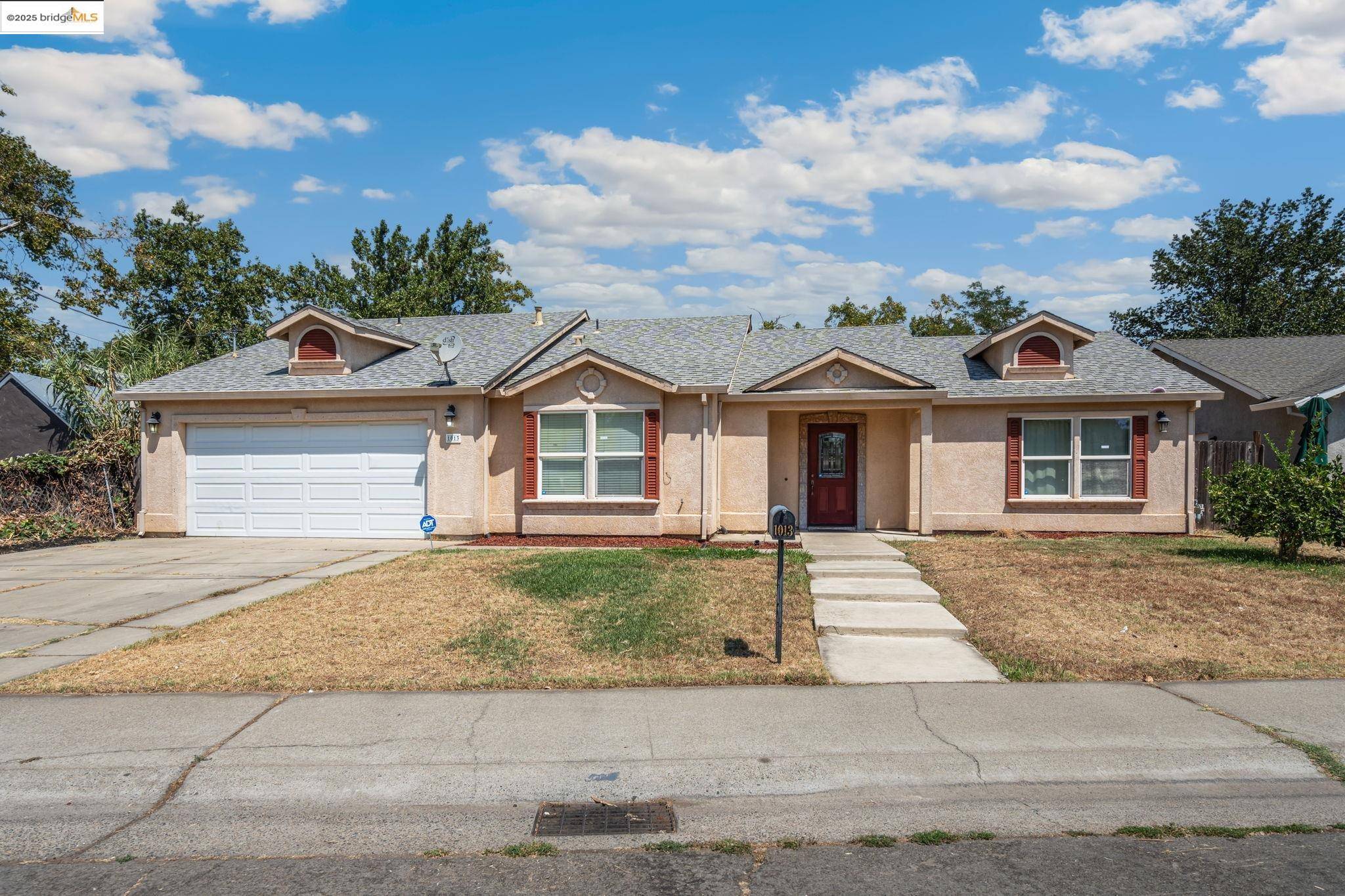 Sacramento, CA 95838-4411,1013 Los Robles BLVD