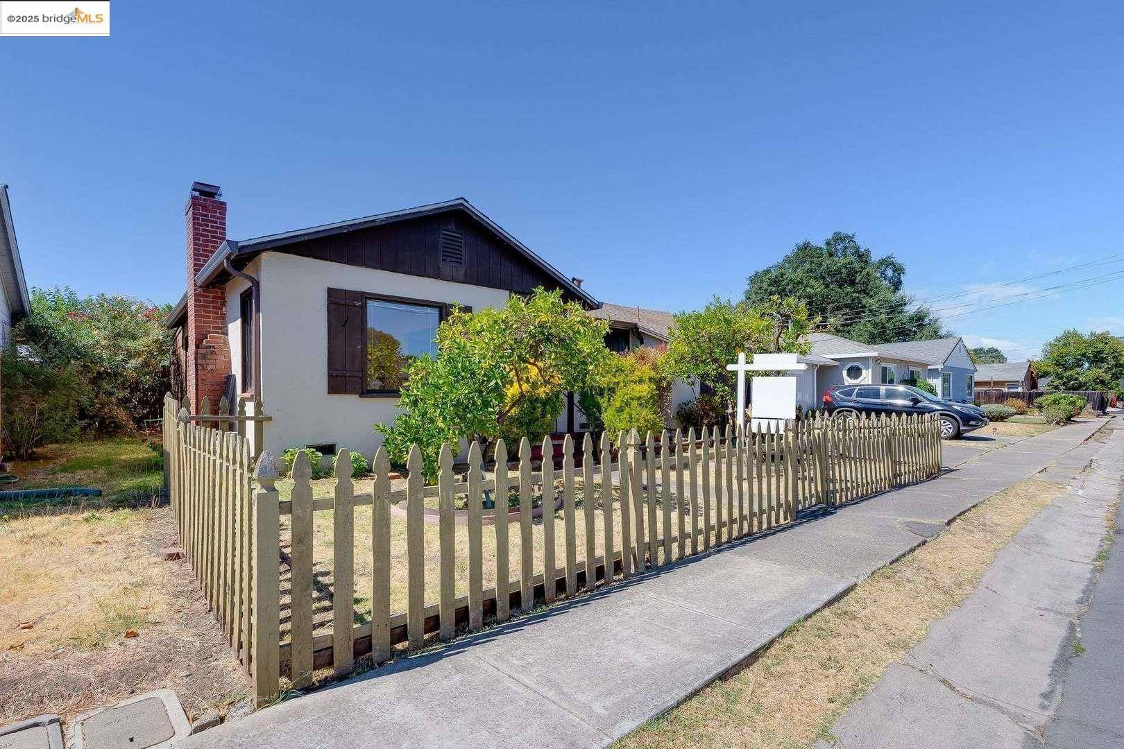 Concord, CA 94518,2840 Mount Diablo ST