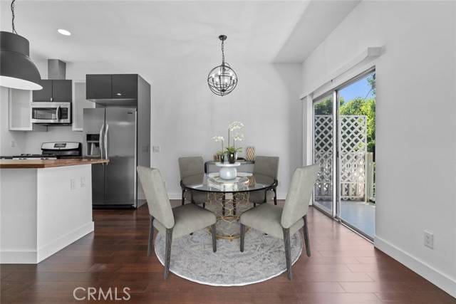 Sherman Oaks, CA 91423,4859 Coldwater Canyon AVE 12A