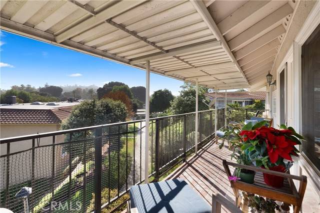 Laguna Woods, CA 92637,3048 Via Serena O