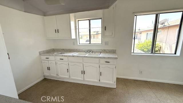 Huntington Park, CA 90255,6425 Cottage ST