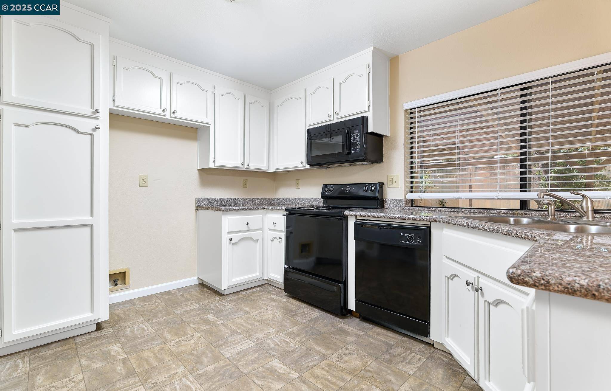 Bay Point, CA 94565,2102 Mendocino Dr