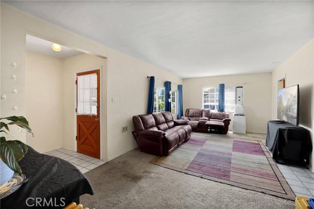 Whittier, CA 90605,14026 Light ST