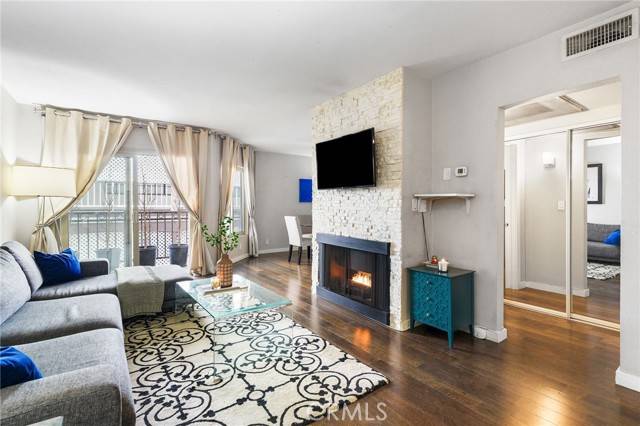 West Hollywood, CA 90048,141 S Clark DR 326