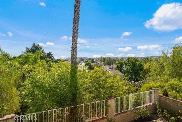 Saugus, CA 91350,27610 Kevin PL