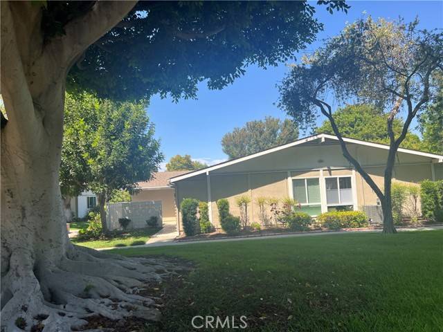 Laguna Woods, CA 92637,250 Calle Aragon E