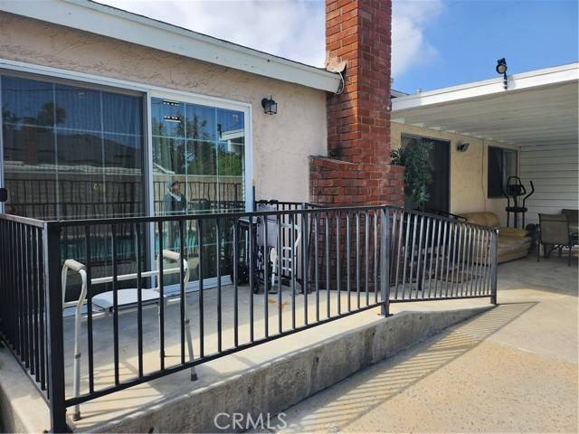 Northridge, CA 91324,18725 Schoenborn ST