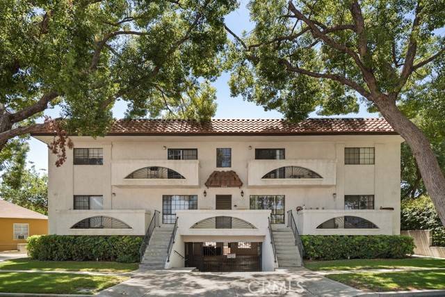 Burbank, CA 91505,1544 N Edison BLD