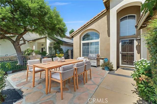 Jurupa Valley, CA 92509,5153 Wenatchee WAY