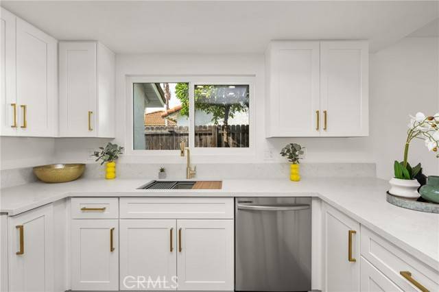 Murrieta, CA 92563,25280 Shadescale DR