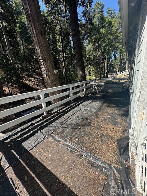 Lake Arrowhead, CA 92352,27548 Meadow DR