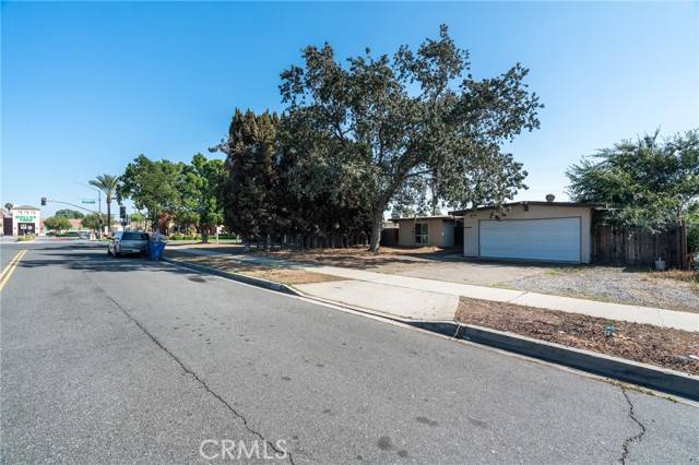 Ontario, CA 91762,1111 W J ST