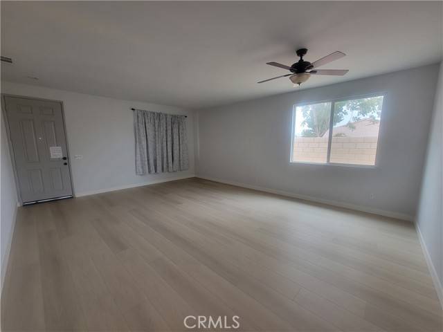 Victorville, CA 92392,12912 Amador ST