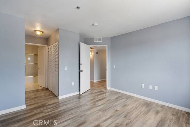 Huntington Park, CA 90255,7018 Rita AVE 206