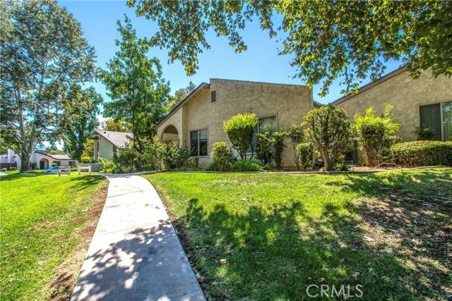 Redlands, CA 92374,977 Ardmore CIR