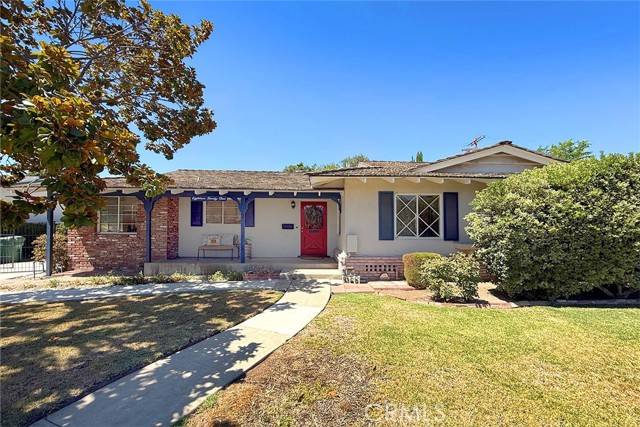 Arcadia, CA 91006,1821 Tulip LN