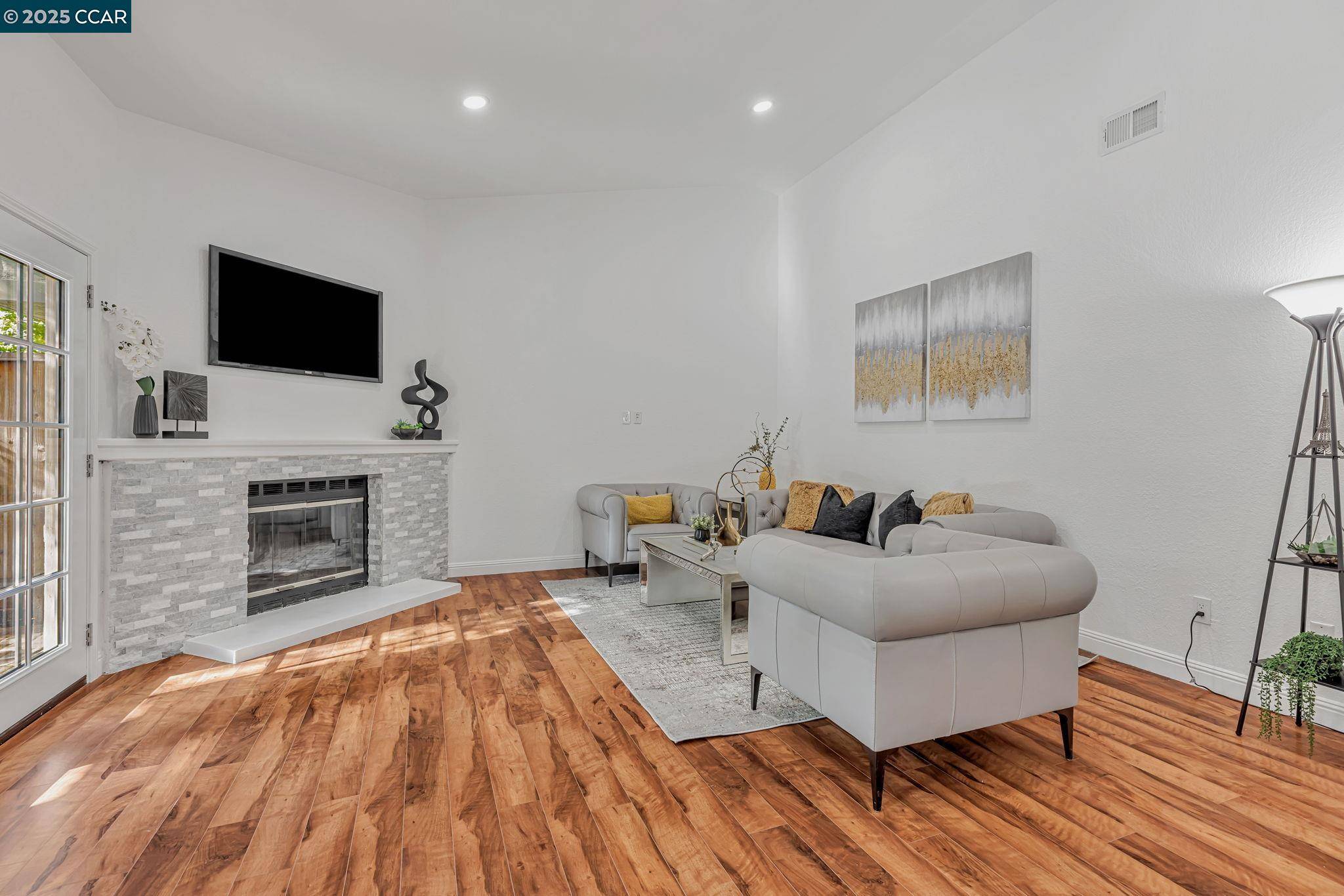 Dublin, CA 94568,7684 Arbor Creek Cir
