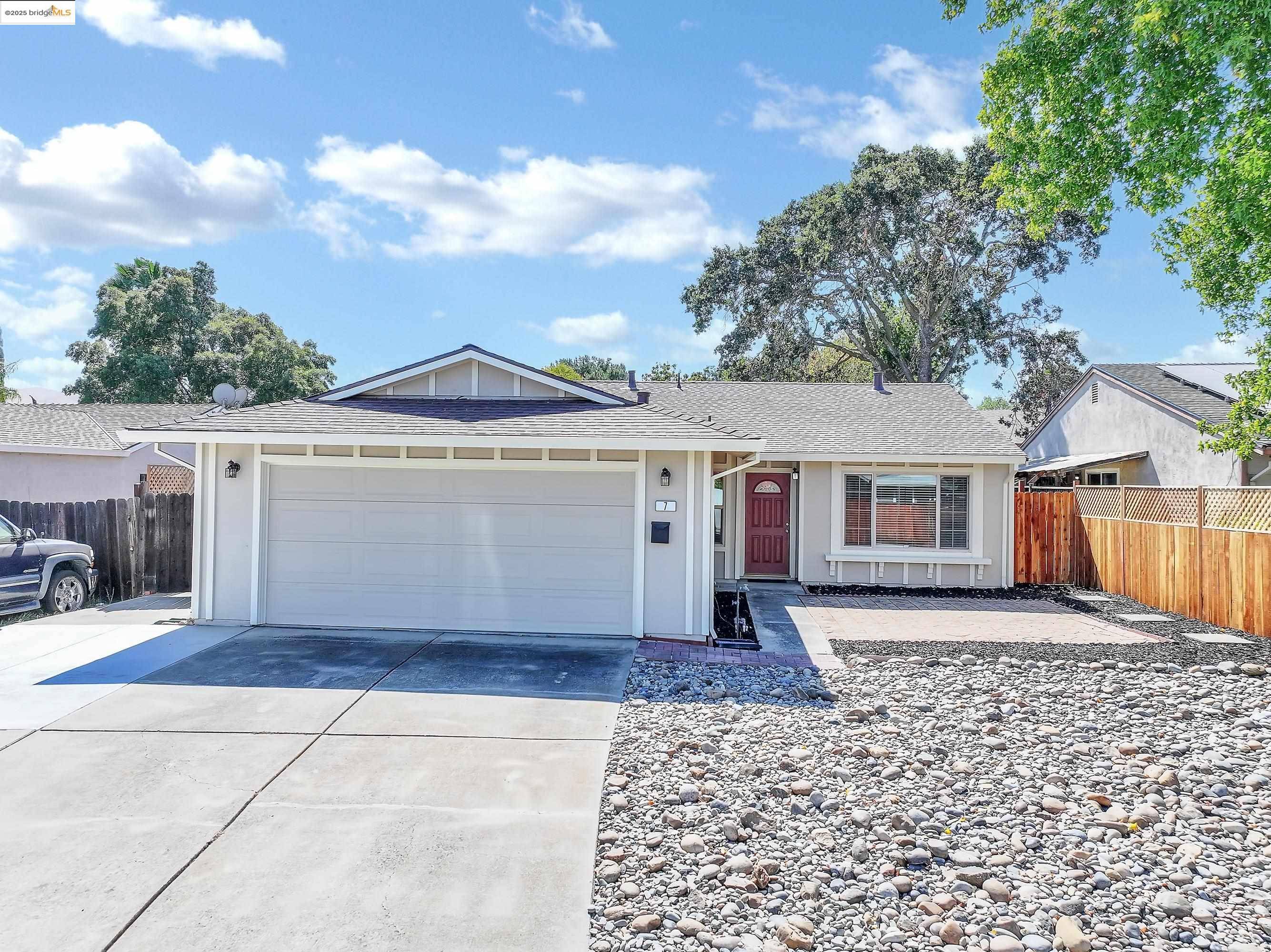 Pittsburg, CA 94565,7 Marlin Dr